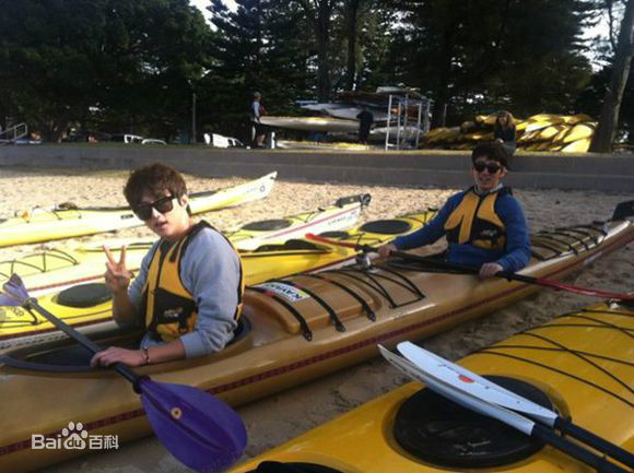 权律( KwonYul)--Real mate in Austria素颜照相册