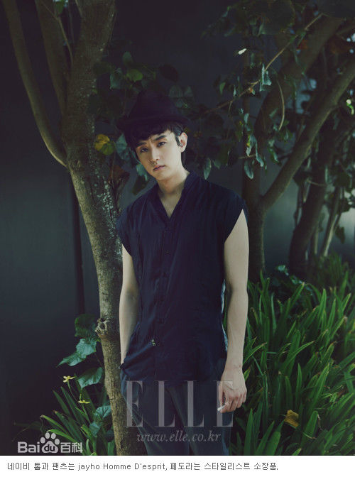 权律( KwonYul)画报图1前后照片