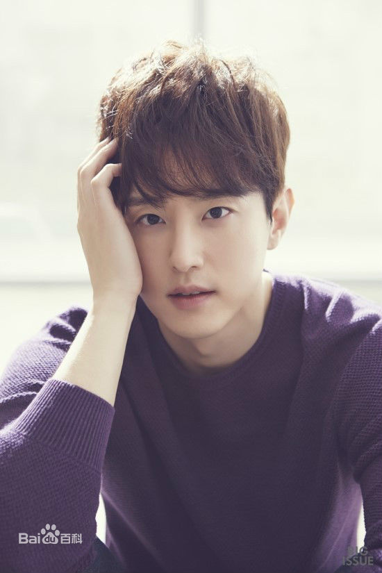 权律( KwonYul)画报3生活照相册