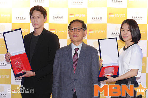 权律( KwonYul)活动图1前后照片