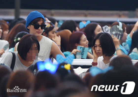 权律( KwonYul)活动图1前后照片