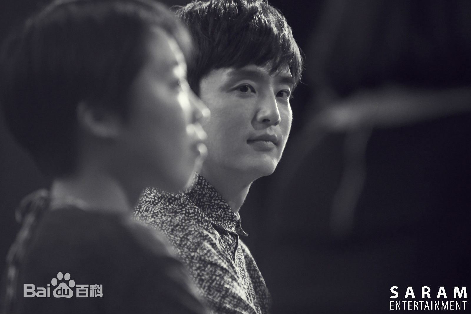 权律( KwonYul)活动图1前后照片