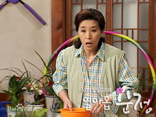 金美京()前后照片