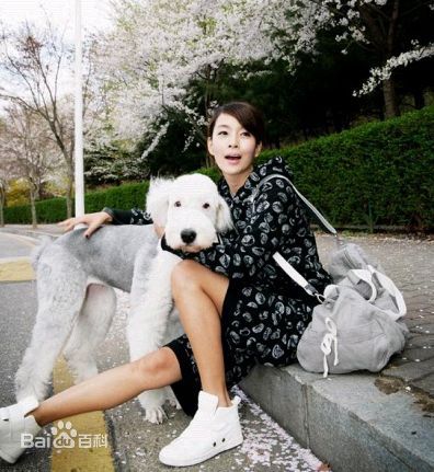 金媛熙(，Kim Won Hee)生活照性感图片图集