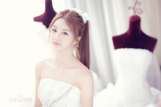 高清李惠利(/Lee Hye-ri)性感图片