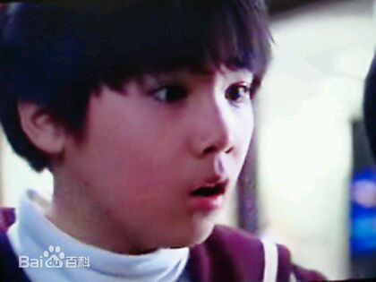 李洪基/李弘基(/Lee HongKi)幼年李洪基前后照片