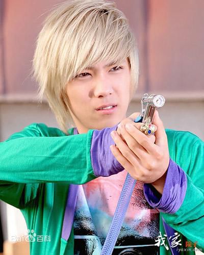 李洪基/李弘基(/Lee HongKi)Jeremy壁纸壁纸