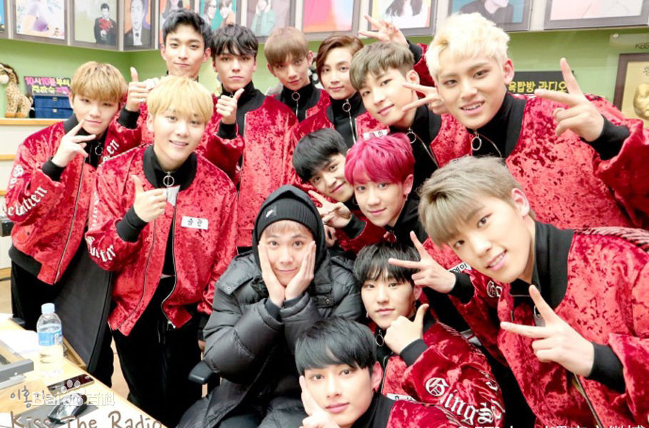 李洪基/李弘基(/Lee HongKi)kiss the radio电台日常图片图集