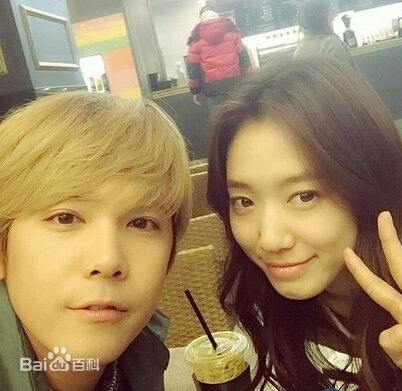 李洪基/李弘基(/Lee HongKi)图册前后照片