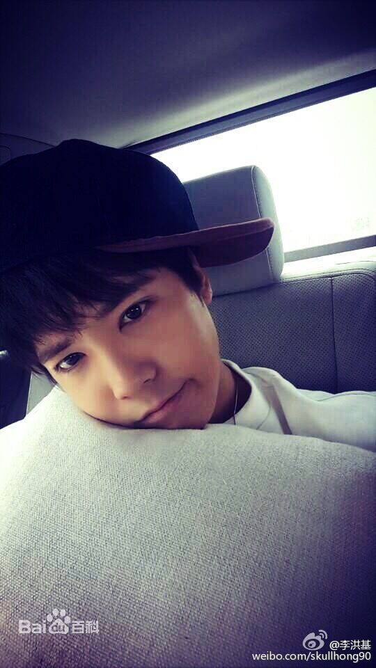 李洪基/李弘基(/Lee HongKi)图册前后照片