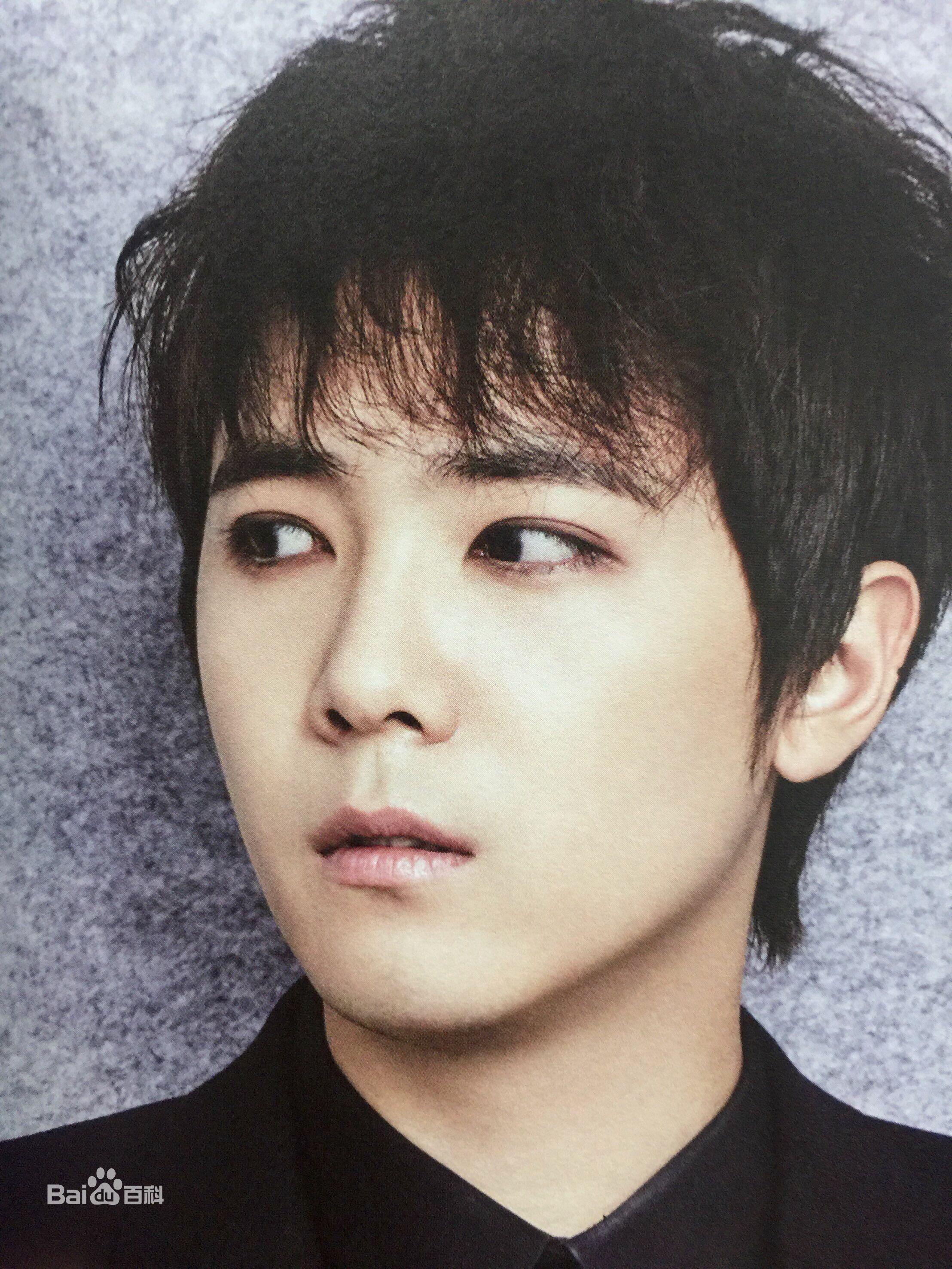 李洪基/李弘基(/Lee HongKi)图册前后照片