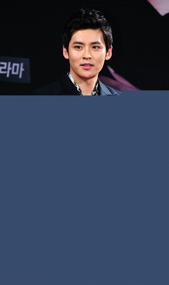 最优质朴镇宇(Park Jin Woo)生活照