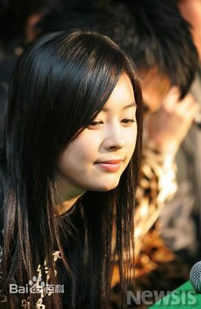 许怡才()卑劣的街头最新剧照