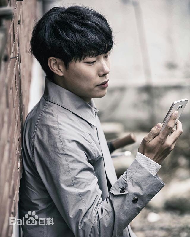 柳俊烈()广告代言生活照相册