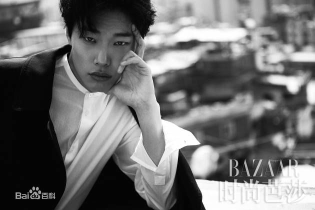 最新柳俊烈()性感图片