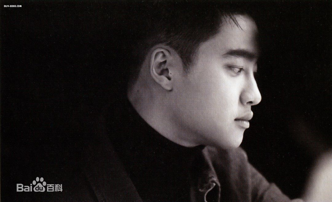 都敬秀(（韩文名）、Doh Kyungsoo、D.O.（官方艺名）、都暻秀（曾用名）、度庆洙（误译）)专辑内页扫图/官图素颜照相册