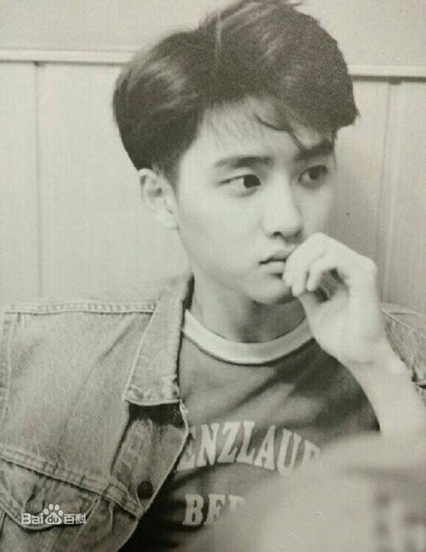 都敬秀(（韩文名）、Doh Kyungsoo、D.O.（官方艺名）、都暻秀（曾用名）、度庆洙（误译）)高清图册