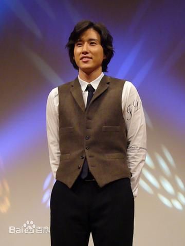 杨镇宇(Yang jin-woo)参加活动的照片图册