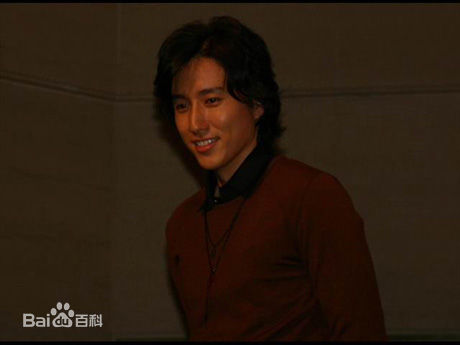 杨镇宇(Yang jin-woo)参加活动的照片图册