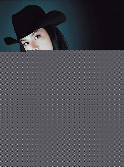 黄仁英()艺术照图册