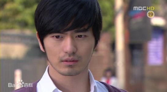 李阵郁(/lee jin Uk/イジヌク)电视图册第一册素颜照相册