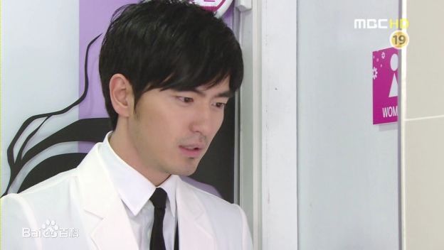 李阵郁(/lee jin Uk/イジヌク)电视图册第一册素颜照相册