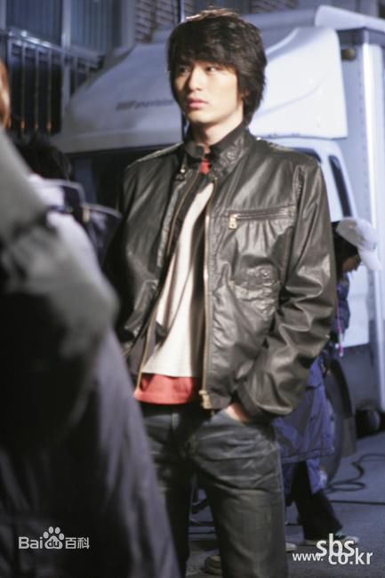 李阵郁(/lee jin Uk/イジヌク)电视图册第一册素颜照相册