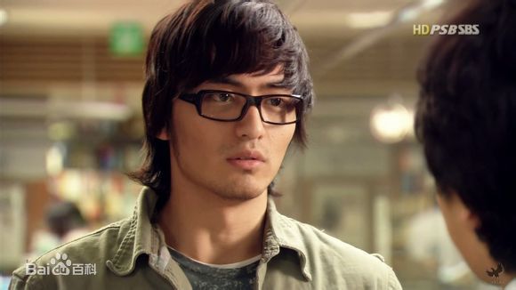 李阵郁(/lee jin Uk/イジヌク)电视图册第一册素颜照相册