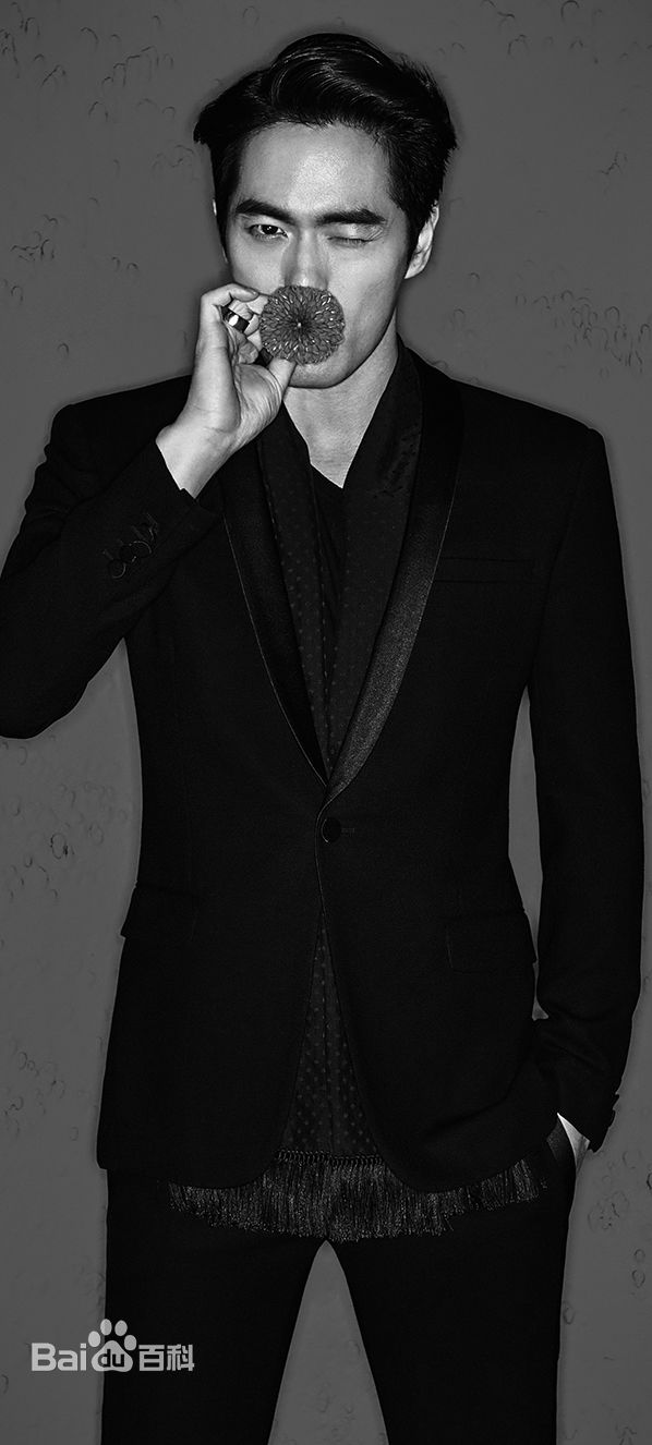 李阵郁(/lee jin Uk/イジヌク)画报图册性感图片图集