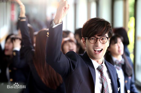 李阵郁(/lee jin Uk/イジヌク)电视图册第二册壁纸壁纸