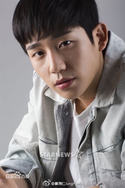 丁海寅(Jung Hae In)高清采访图册