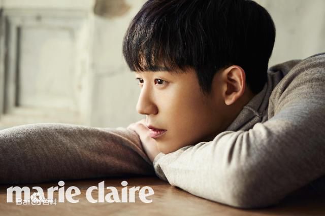 丁海寅(Jung Hae In)高清采访图册