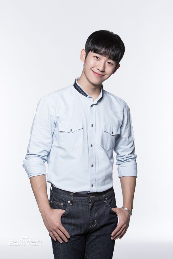 丁海寅(Jung Hae In)高清采访图册