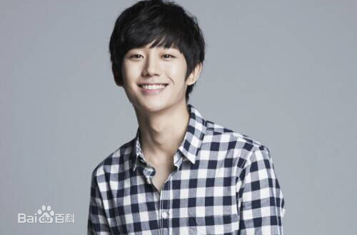 最新丁海寅(Jung Hae In)性感图片