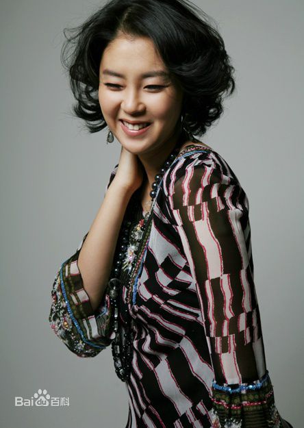 最全李在恩壁纸