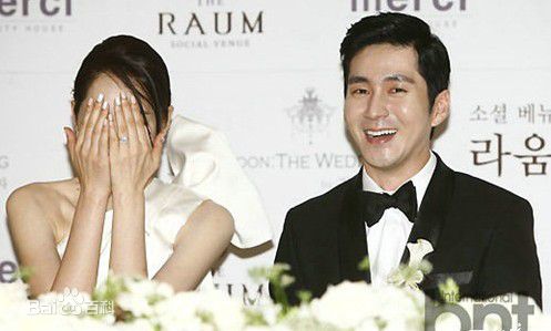 尹智敏(/Yoon Ji-min)婚礼现场图册