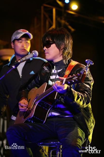 李勋(LEEHOON)活动照生活照相册