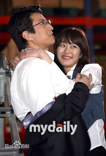 李勋(LEEHOON)活动照生活照相册