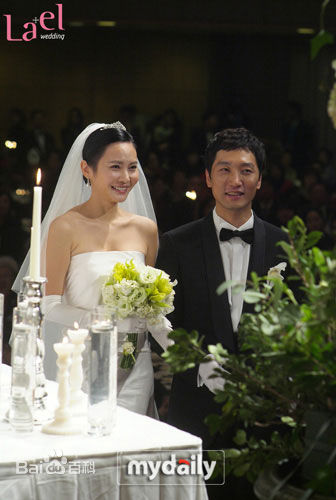 秋相美的婚礼生活照相册