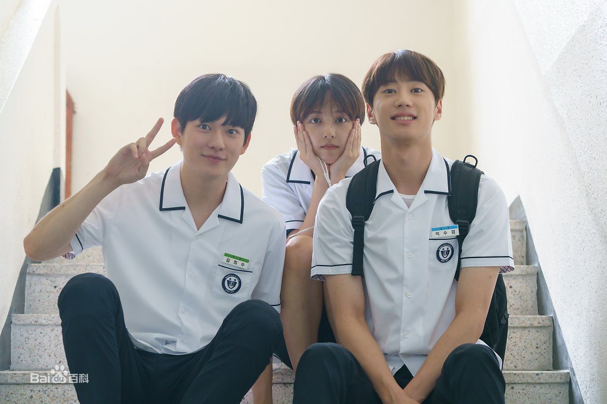 最新李濬荣(Jun)在李秀谦《付岩洞复仇者们》中的图集