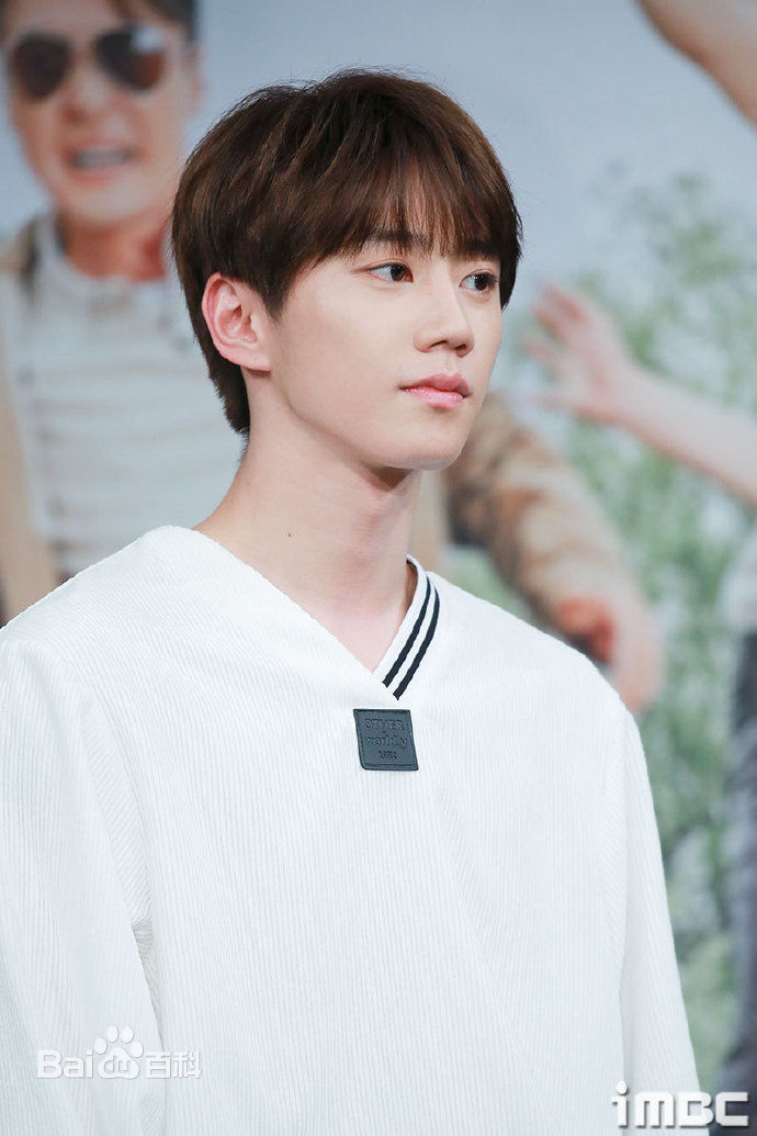 精选李濬荣(Jun)在韩旻修《离别时已别离剧》中的图册