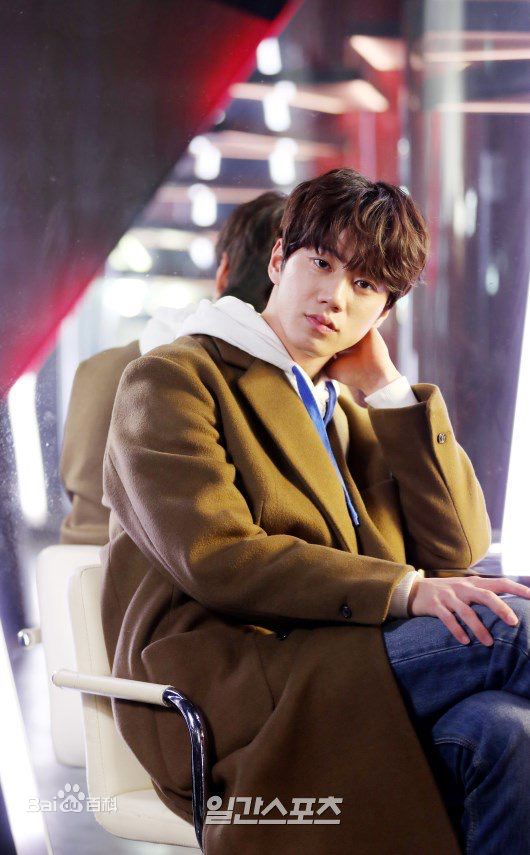 李濬荣(Jun)高清杂志图集