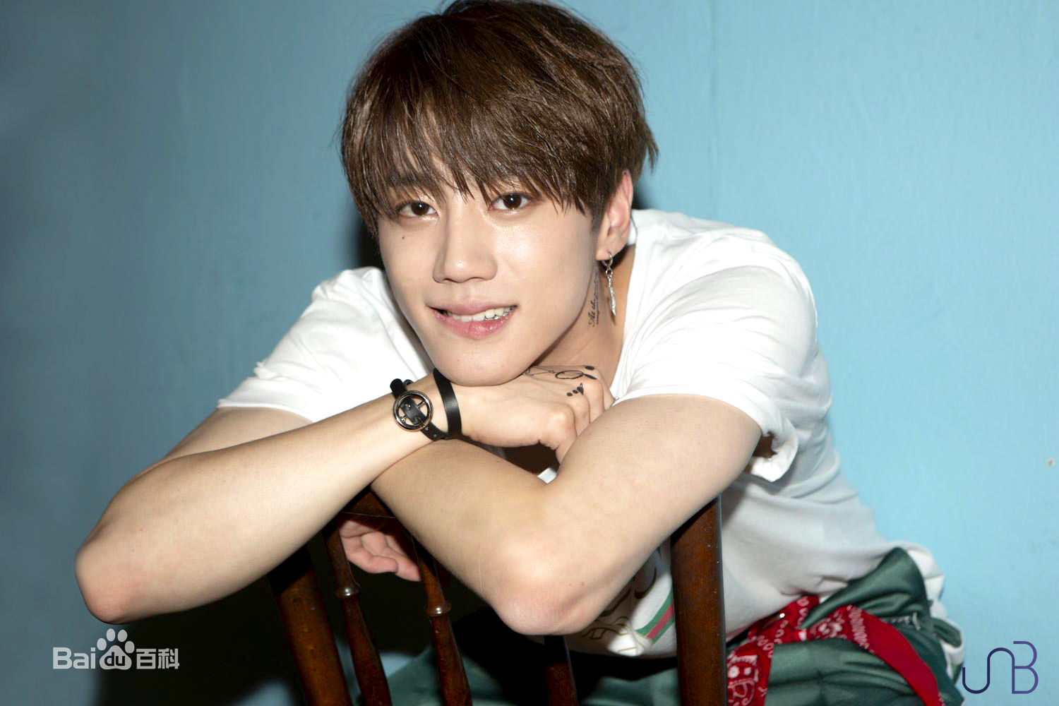 李濬荣(Jun)专辑预告照性感图片图集