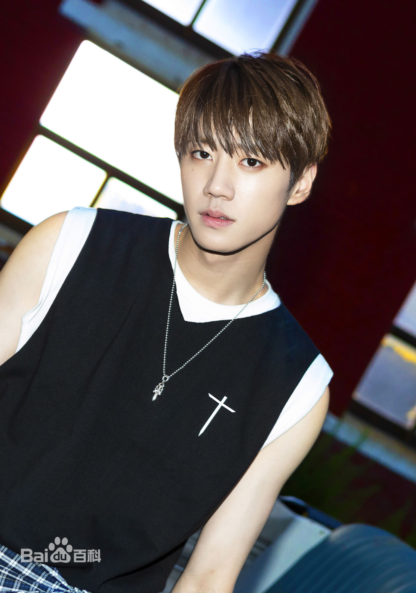 李濬荣(Jun)专辑预告照性感图片图集