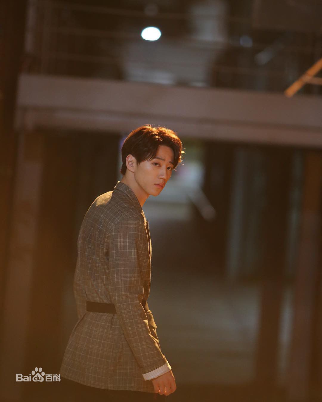 李濬荣(Jun)专辑预告照性感图片图集