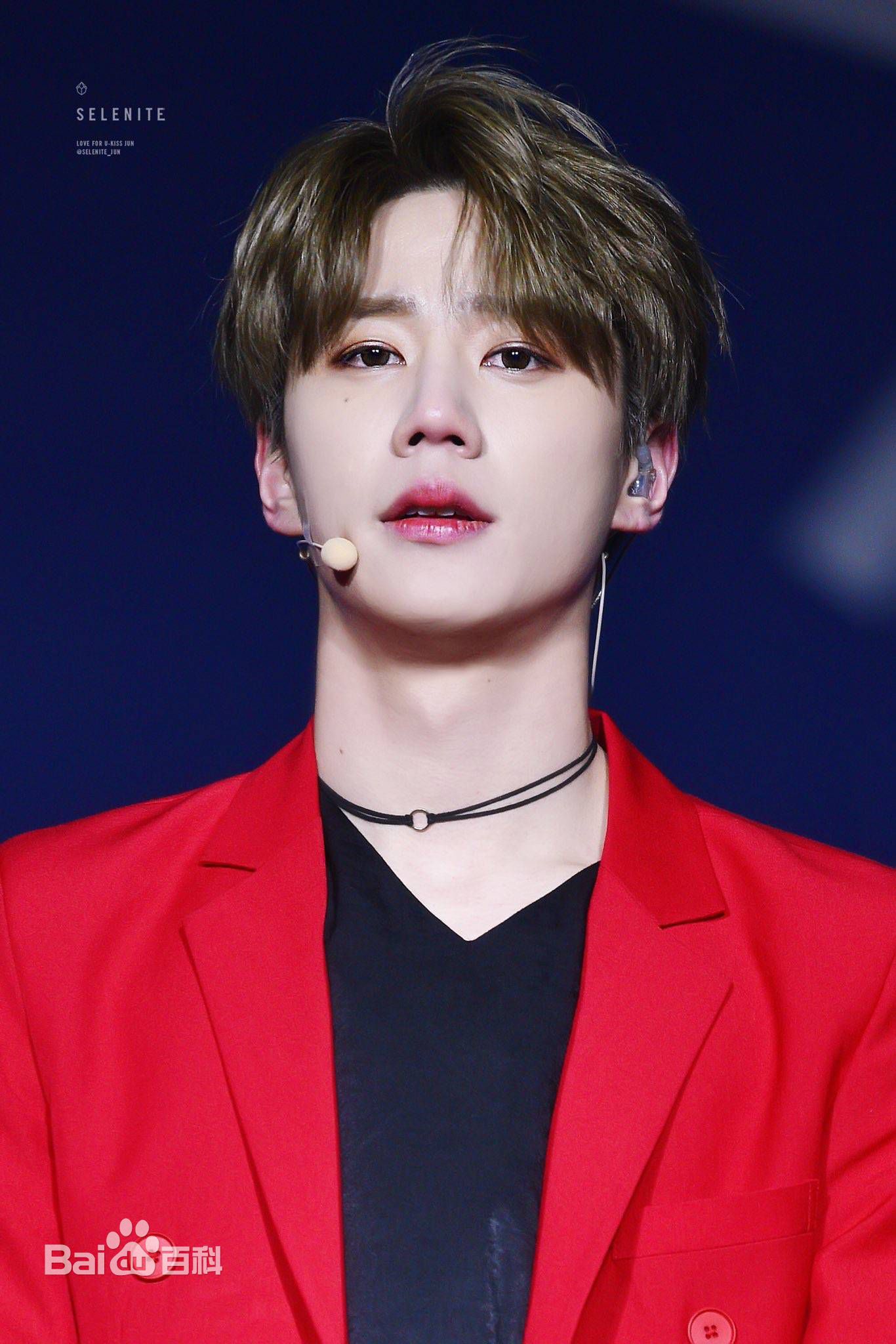 李濬荣(Jun)舞台照图片图集