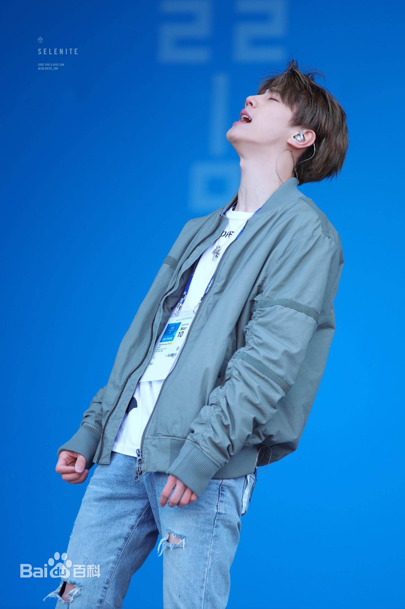 李濬荣(Jun)舞台照图片图集