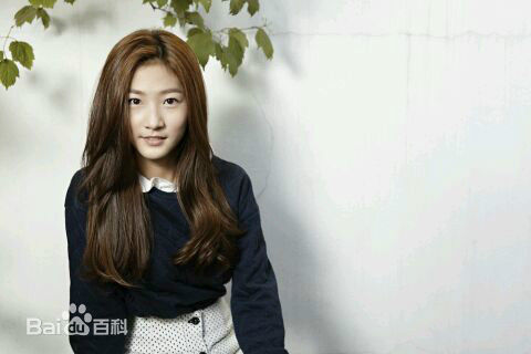 金赛纶(/Kim Sae ron)2014采访性感图片图集