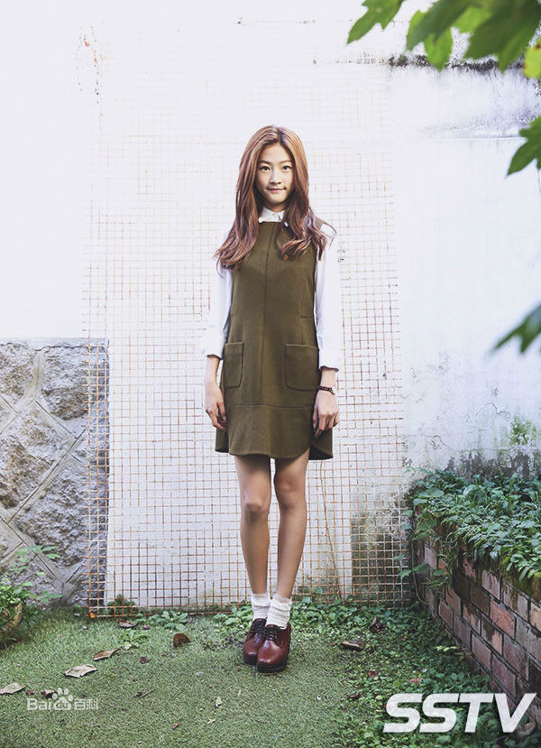 金赛纶(/Kim Sae ron)2014采访性感图片图集