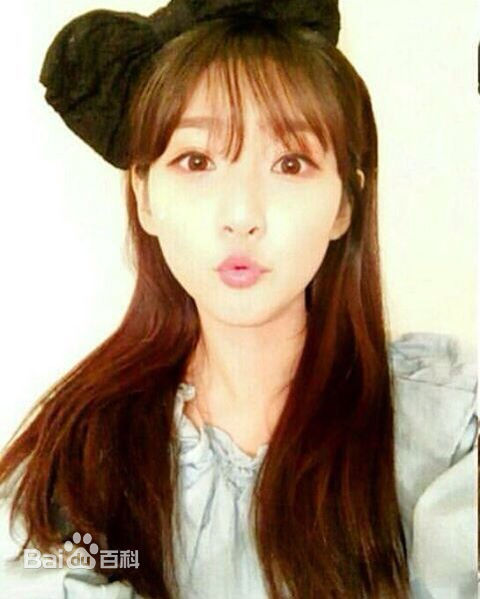 金赛纶(/Kim Sae ron)生活壁纸壁纸